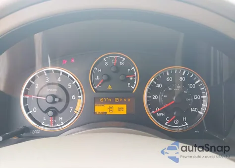 2015 Nissan Armada Platinum из США, поврежденный, VIN 5N1BA0NF6FN616439